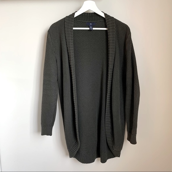 🖤2/$15 Gap Knit Sweater - Picture 1 of 4